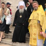 Metropolita Juvenalij e Padre Viacheslav Bachin Priore della Chiesa russa di Bari